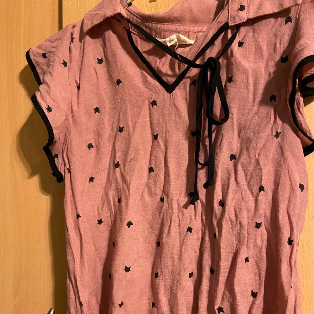 Women’s blouse